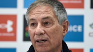 Nuevo Director Técnico de UC  Ariel Holan