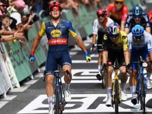 tour-victoria-Mads-Pedersen