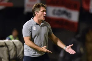 norberto-duarte-getty-images-guillermo-barros-schelotto-paraguay-destituido.jpg