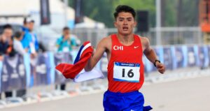 hugo-catrileo-bate-record-y-es-el-mejor-maratonista-de-chile