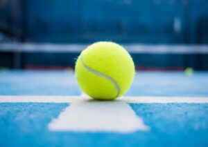 strongdiferencias-entre-la-pelota-de-tenis-y-la-de-padelstrong