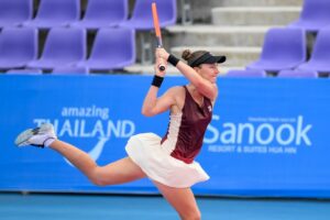 podoroska_huahin_back