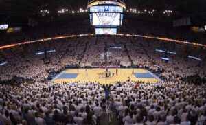 320201605240001-thunder-v-warriors-r3g4