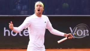 gettyimages-zverev-munich-celebration-1-696x391