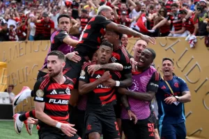 CR-Flamengo-v-Chelsea-FC-Group-D-FIFA-Club-World-Cup-2025
