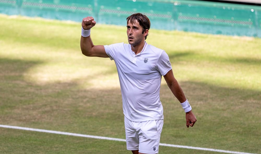 gettyimages-etcheverry-halle-1