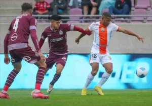 Cobresal-vs-Deportes-La-Serena-Liga-de-Primera