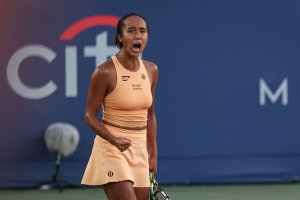 gettyimages-fernandez-pegula-1