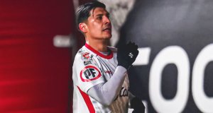 pato-rubio-celebra-el-gol-de-nublense-ante-limache-750x400