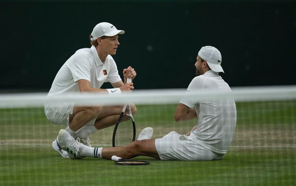 sinner_dimitrov_wimbledon-1024x645