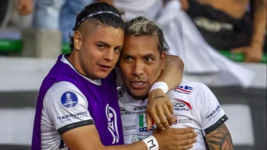 dayro-moreno-once-caldas-festejo-de-gol_862x485