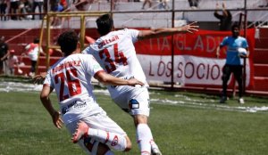 cuellar-celebrando-860x500