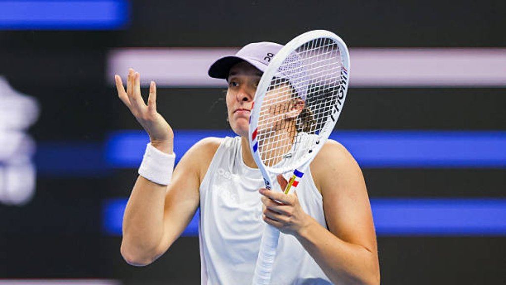 iga-swiatek-pierde-navarro-wta-pekin-2025