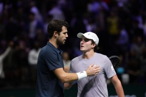 khachanov_fonseca_paris-scaled-1200x800