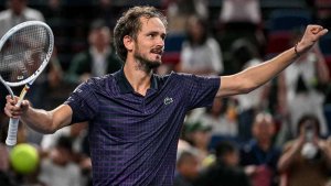 medvedev-shanghai-2025-r4-1