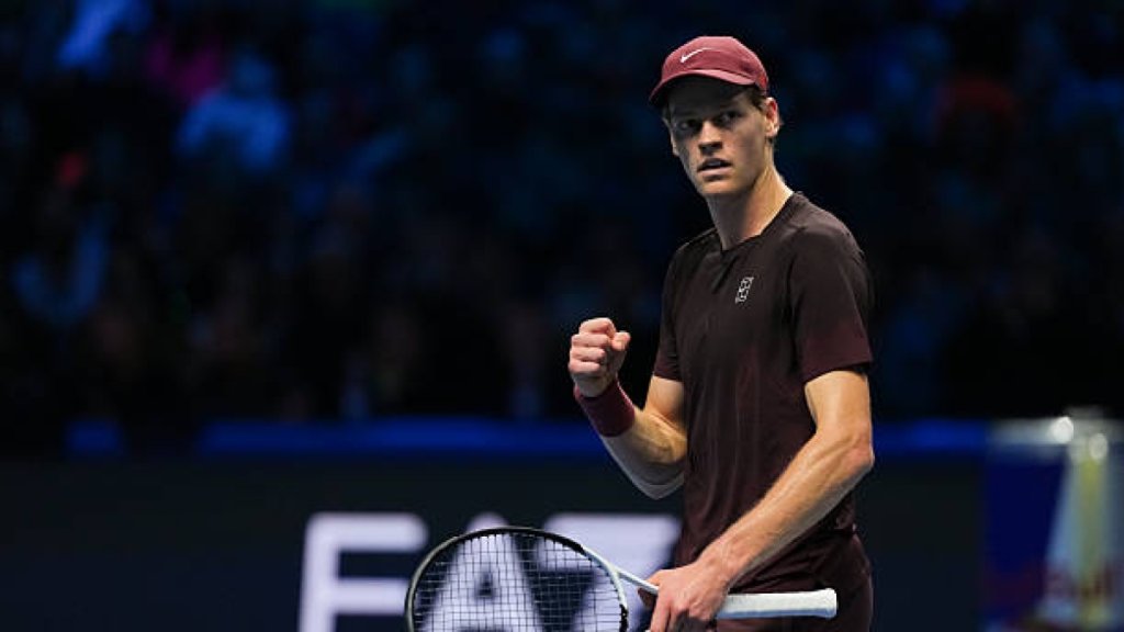 jannik-sinner-rueda-prensa-semi-atp-finals-2025