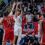 Liga Nacional de Basquetbol: Colo Colo da la sorpresa y derrota a Leones en tercer partido de la final de la Conferencia Sur