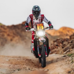 Rally Dakar: Edgar Canet sigue maravillando es líder y Cornejo el mejor chileno en motos