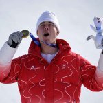 Juegos Olímpicos de Invierno: Franjo von Allmen asciende al Olimpo del esquí alpino con sus tres oros en Milano Cortina
