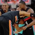 NBA: Gran remontada de los Spurs para vencer a los Clippers