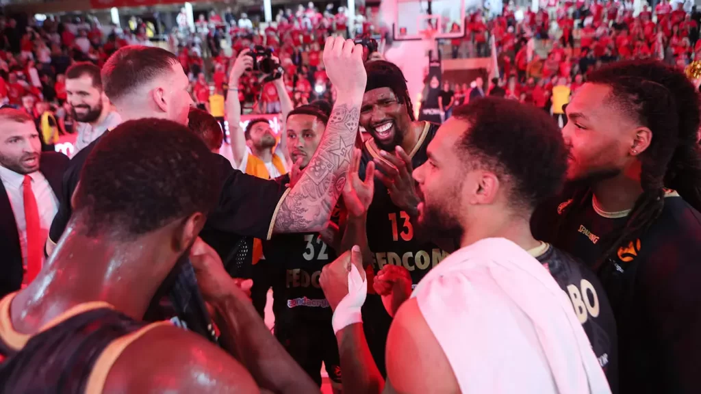 4e1047ae-b934-4f3b-aec2-d40fcb34c5c0