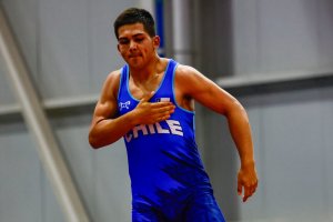 Angel-Lagos-vs.-Peru-Lucha-Grecorromana-80-Kg.-_-Credito-Mauricio-Palma-COCH1.jpg-1536x1024