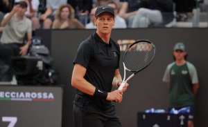 gettyimages_sinner_roma_fitp-1-696x427