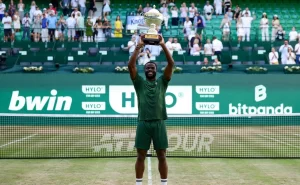 frances_tiafoe_campexn_halle_26_version1782060894085.jpg_1128637442