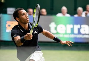 gettyimages-auger-aliassime-terra-1