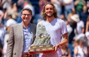 Stefanos_Tsitsipas_Champions_EFG_SOG-1-1