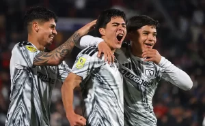 colo-colo-3-0-union-espanola-felipe-raipan-e1787795709467-1200x740