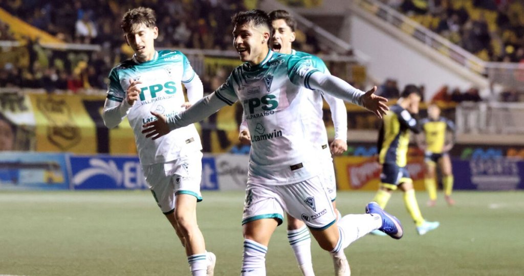 liga-de-ascenso-wanderers-gano-a-san-luis-y-es-nuevo-lider-1