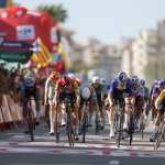 Vuelta a España: Bryan Coquard ganó la 8° etapa y se retiró el líder Tadej Pogacar.
