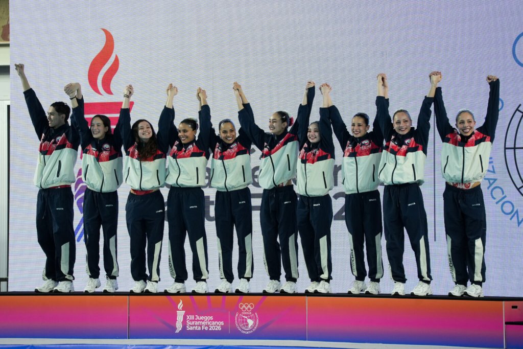 Premiacion-Natacion-Artistica-Credito-Josefa-Caceres-Team-Chile-2-1-1536x1024