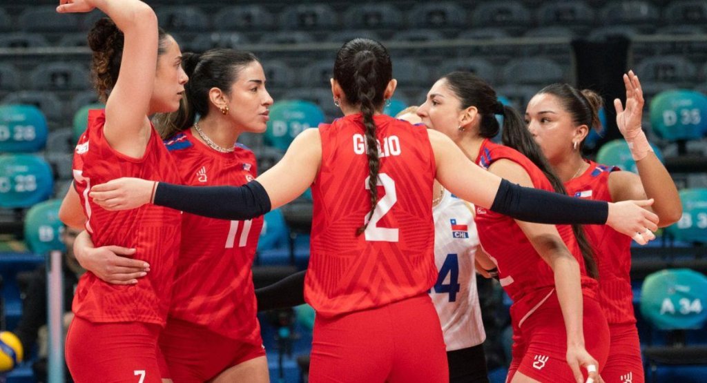 campeonato-sudamericano-de-voleibol-femenino-eduardo-guillaume-destaca-el-crecimiento-de-chile-y-advierte-a-peru-1356325