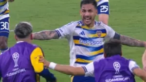 el-festejo-de-leandro-paredes-tras-el-gol-agonico_416x234