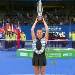 WTA 1000 de Wuhan: Maja Chwalinska campeona en la mejor semana de su carrera